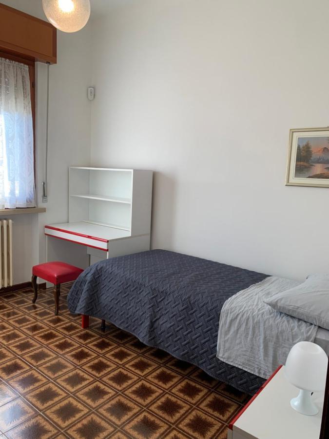 La Casa Di Thomas Apartment ลาซีเซ ภายนอก รูปภาพ