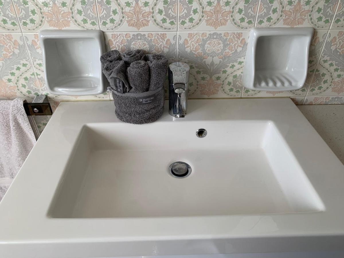 La Casa Di Thomas Apartment ลาซีเซ ภายนอก รูปภาพ